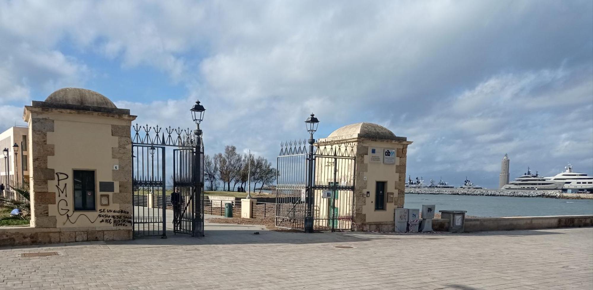 Appartamento Con Incantevole Vista Mare Ліворно Екстер'єр фото
